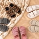 thumbnail image 3 of Zapatillas EverFoams Fuzzy de espuma viscoelástica con punta abierta, vintage, caqui, 3 of 7