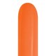 thumbnail image 1 of Globos Betallatex 260B de látex sólido naranja, paquete de 50, 1 of 1