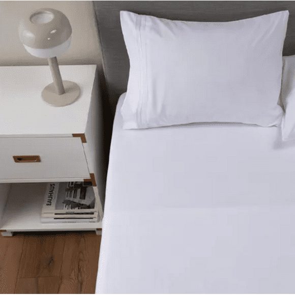 Sabana casatua soft ultra suave funda bordada 1.5 plaza color blanco