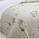 thumbnail image 2 of Cubrecama Sherpa 1.5 Plazas Beige Cuadrille Rosas M901, 2 of 2