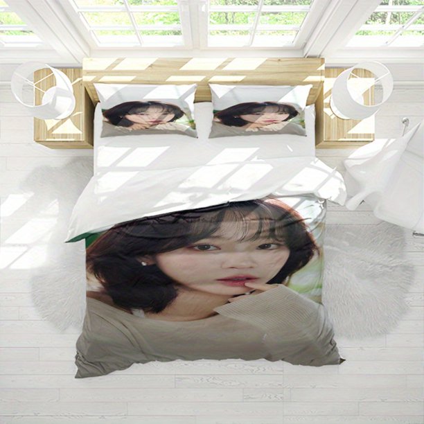 3pcs Kim Hyun-wook Short Hair Character Light Sweater Indoor Warm Portrait Pattern Digital Print Three-Piece Set 100% Polyester Light Beige-Friendly Fabric
