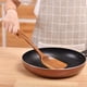 thumbnail image 2 of Espátula de madera maciza con barniz de teca, para cocinar, saltear, sopa, cuchara de madera, juego de espátula de madera, 2 of 6
