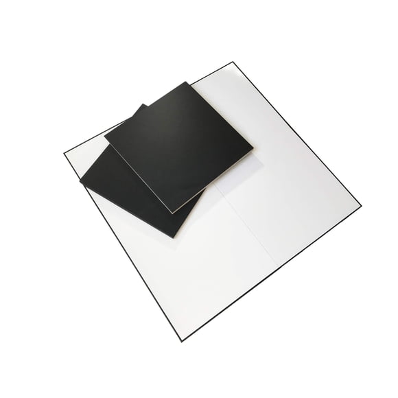 Juego de mesa de juego en blanco Apostrophe Games, 20 x 20 pulgadas, plegado en forma cuádruple
