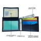 thumbnail image 2 of Cartera Tommy Hilfiger de piel delgada con doble pliegue azul/blanco/rojo, 2 of 3