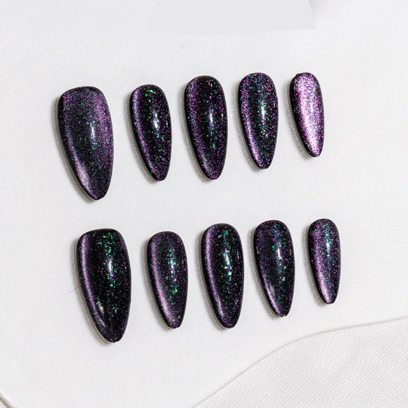 Uñas postizas Sun&Beam Nails, forma almendra mediana, negro