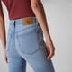 thumbnail image 3 of Vaqueros Calvin Klein de talle alto para mujer, 3 of 4