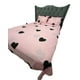 thumbnail image 3 of JUEGO DE SABANAS DE GÉNERO KING ROSADA CORAZONES NEGROS, 3 of 4