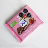 Chocolate De Leche Yogurt Frutilla Ritter Sport 100 Grs