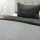 thumbnail image 2 of Quilt Hotpress Viena Con Sherpa 1.5 Plazas / Gris – Doral, 2 of 3