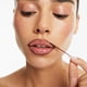 thumbnail image 2 of Tinte labial Smooche Mauve Berry resistente al agua y de larga duración, 2 of 8