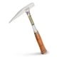 thumbnail image 1 of Martillo Estwing E13P de 370 g con Mango de Cuero para Romper Rocas, 1 of 6