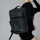 thumbnail image 4 of Mochila WolfPak de malla de 15 litros, transpirable, reutilizable y ligera, 4 of 9