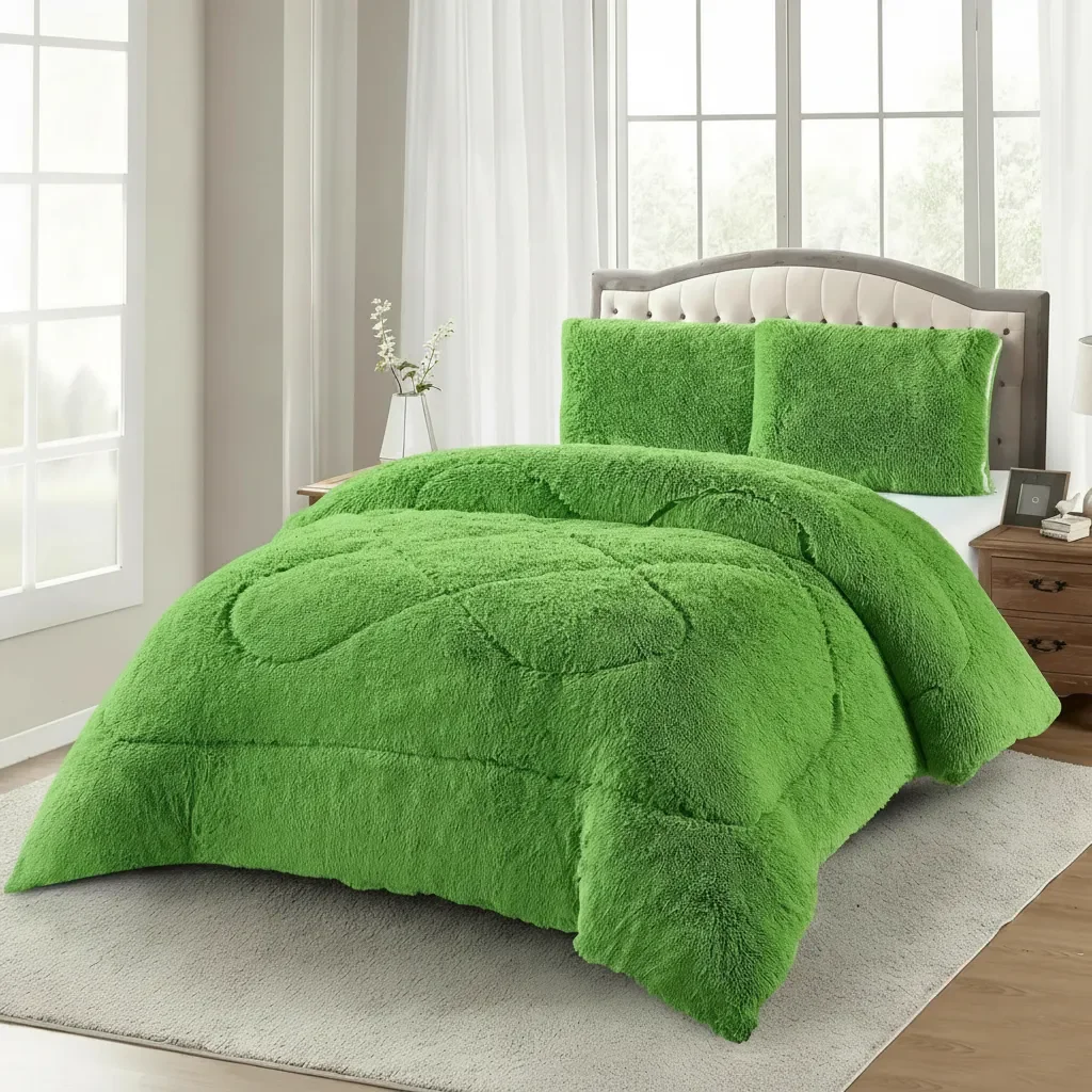 Casadeliacl - Plumon De Invierno Peludos Con Chiporro 2 Verde Peludo