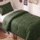 thumbnail image 1 of Conjunto de Edredón CozyLux Twin Verde Oliva 2 Piezas, 1 of 9