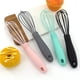 thumbnail image 4 of Batidor de huevos de nailon, utensilio de cocina perfecto para preparar todo tipo de salsas y postres (paquete de 3), 4 of 5