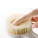 thumbnail image 4 of Cepillo Corporal Ithyes de Mango Largo para Exfoliar la Piel, 4 of 7