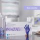 thumbnail image 5 of Guantes de examen de nitrilo McKesson Confiderm 3.0 sin polvo, 5 of 7