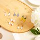 thumbnail image 4 of 6 pares de pendientes de Pascua para mujer, bonitos pendientes de conejo de zanahoria, pendientes colgantes de huevo de colores, pendientes de esmalte, pendientes colgantes de primavera para fiestas,, 4 of 6
