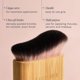 thumbnail image 2 of Brocha para mezclar Lucy Bee, grande, para autobronceado y maquillaje, 2 of 4