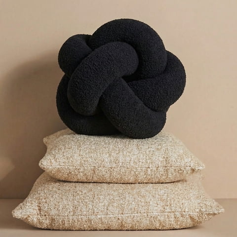 Santú Home & Deco - Cojín Nudo Negro Bouclé Deco
