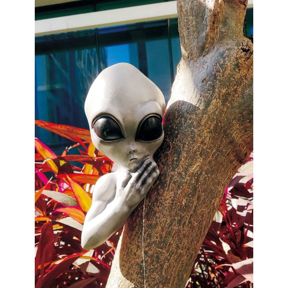 Decoración exterior Alien Tree Peeker Seasons de 36 cm