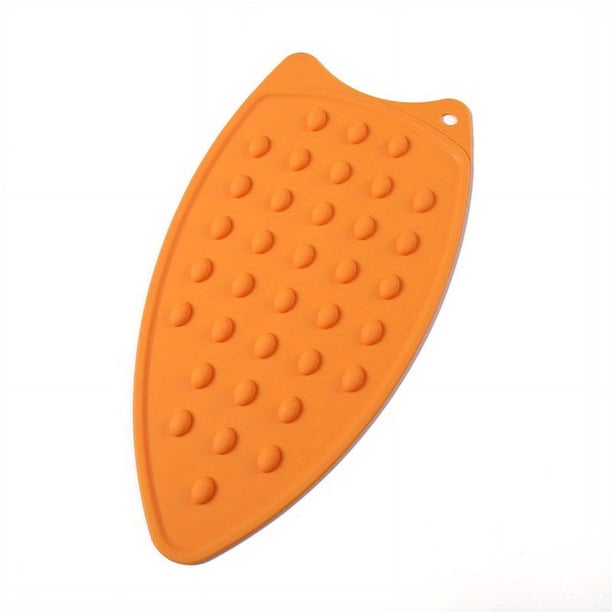 1pc Silicone Heat Insulation Iron Mat, Household Multifunctional Mat, Ironing Pad For Garment Steaming Board (Random Color)