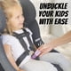 thumbnail image 2 of Herramienta de apertura de hebilla para asientos de coche UnbuckleMe Easy Opener, color morado, 2 of 8