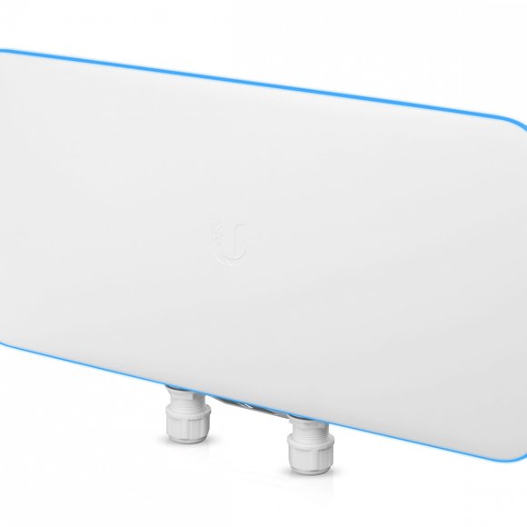 Uwb xg Interfaz Ip67 1 10g 1 1000 25dbm 5ghz 4x4 Beamform 10 15dbi Incl 50v Uwb xg eu Ubiquiti