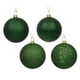 thumbnail image 1 of Bola decorativa Vickerman, 2.75 pulgadas, color esmeralda, acabado 4, 20 unidades por caja, 1 of 4