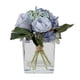 thumbnail image 1 of Rosa y Hortensia Azulado en Florero Cuadrado de Vidrio 16 cm, 1 of 2