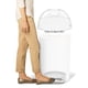 thumbnail image 2 of Bote de basura Simplehuman de 50 litros, semicircular, manos libres, cierre suave, 2 of 3