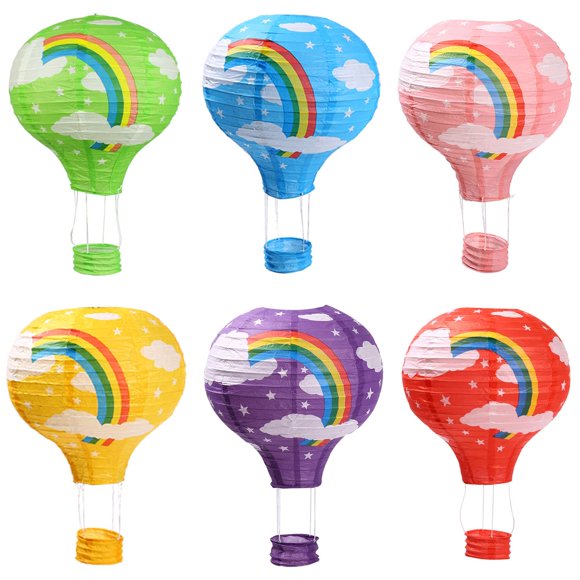 Faroles de papel con forma de arcoíris con decoración de globos aerostáticos