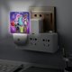thumbnail image 5 of Kipo y la Era de las Bestias Maravilla Luz nocturna LED con sensor de anochecer a amanecer para dormitorio, baño, pasillo, escaleras - Lámpara LED nocturna de enchufe, 0.5W - 1 pieza, 5 of 6