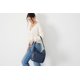 thumbnail image 5 of Bolso Hobo Sequoia Leather Buttercup Para Mujer, 5 of 7