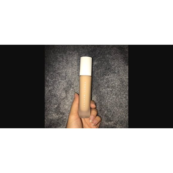 Base de maquillaje Fenty Beauty Eaze Drop Stick Blur + Smooth #9