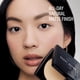 thumbnail image 5 of Polvo Compacto Bobbi Brown Sheer Finish Absorbente de Aceite 9g, 5 of 6