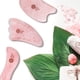 thumbnail image 5 of Set Gua Sha Hanaemi Rose Quartz para rostro y cuerpo, 5 of 8