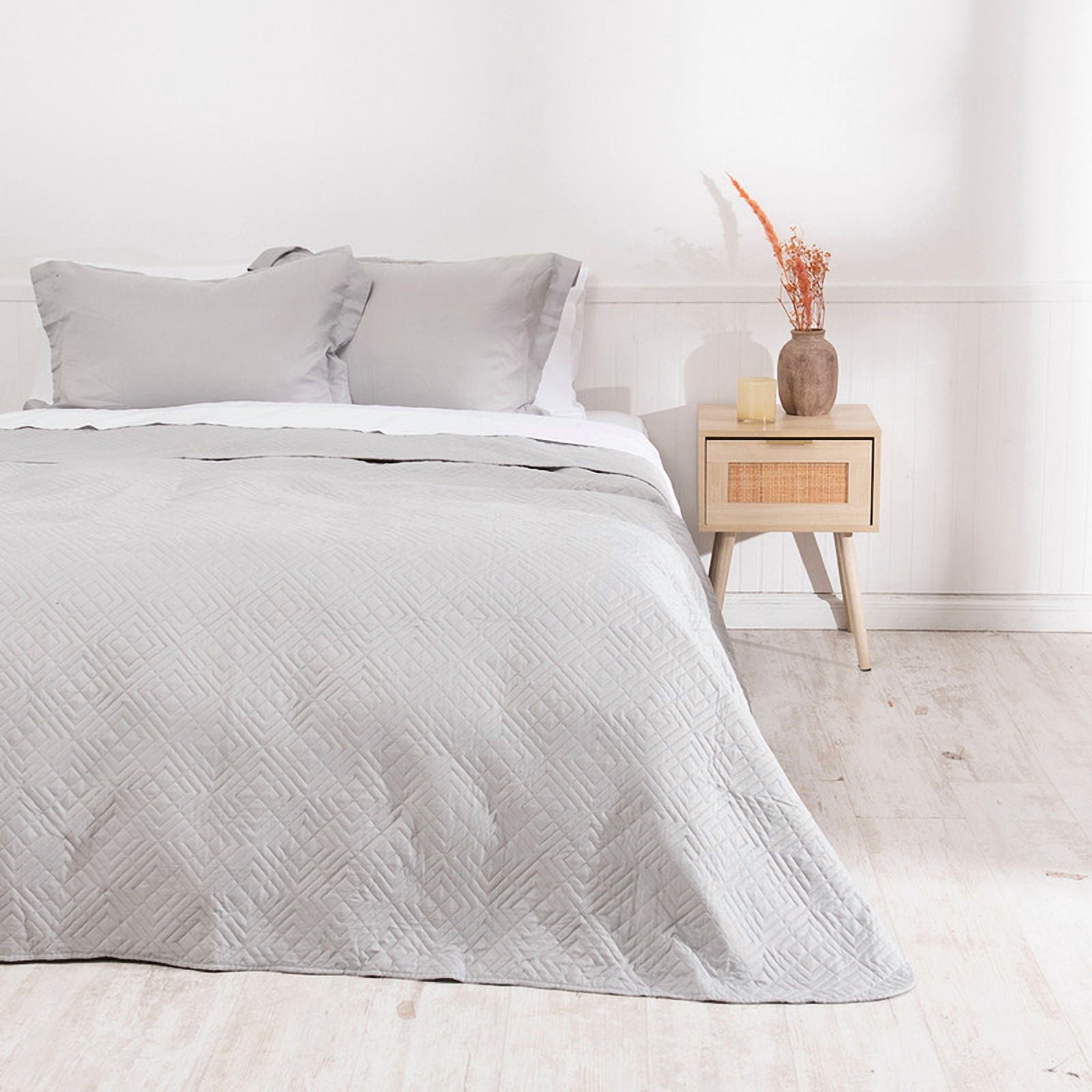 Mashini - Quilt Cordoba Lisa King Gris