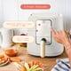 thumbnail image 3 of Hermoso glaseado blanco Air Fryer de 3 litros con tecnología TurboCrisp, 3 of 3
