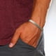 thumbnail image 3 of Pulsera de acero inoxidable brillante para hombre, cadena de plata de 6 mm, cierre de seguridad., 3 of 5