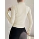 thumbnail image 3 of Poleron Deportivo Mujer Ajustado Elasticado Cierre 9014, 3 of 3