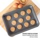thumbnail image 4 of Bandeja para hornear Calphalon 33 × 23 cm azul, acero antiadherente, 4 of 7