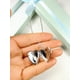 thumbnail image 2 of Colgante Largo Relicario Corazon Guardafoto Cama, 2 of 3