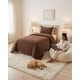 thumbnail image 1 of Cubrecama Plush con Chiporro Plaza y Media Diseño Premium, 1 of 6