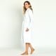 thumbnail image 3 of Bata de Mujer Solapa Blanco, 3 of 4