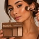 thumbnail image 3 of Bronzer Iluminador multitextura Hello Beauty Golden Dimension, 7.7 ml, 3 of 3