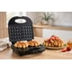 thumbnail image 3 of Wafflera Doble Antiadherente 700w Marca LumaBella Color Negro, 3 of 5