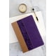 thumbnail image 2 of Biblia de Estudio Barbour Bibles Impresión Grande Flor Violeta, 2 of 8