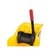 thumbnail image 3 of CARRO ESTRUJAMOPA 25 LITROS AMARILLO RUBBERMAID, 3 of 4