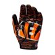 thumbnail image 2 of Guantes de fútbol Wilson NFL Stretch Fit para adultos Cincinnati Bengals, 2 of 3